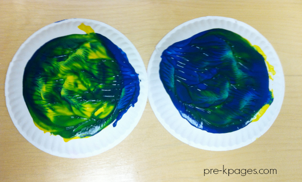 twist painting color mixing